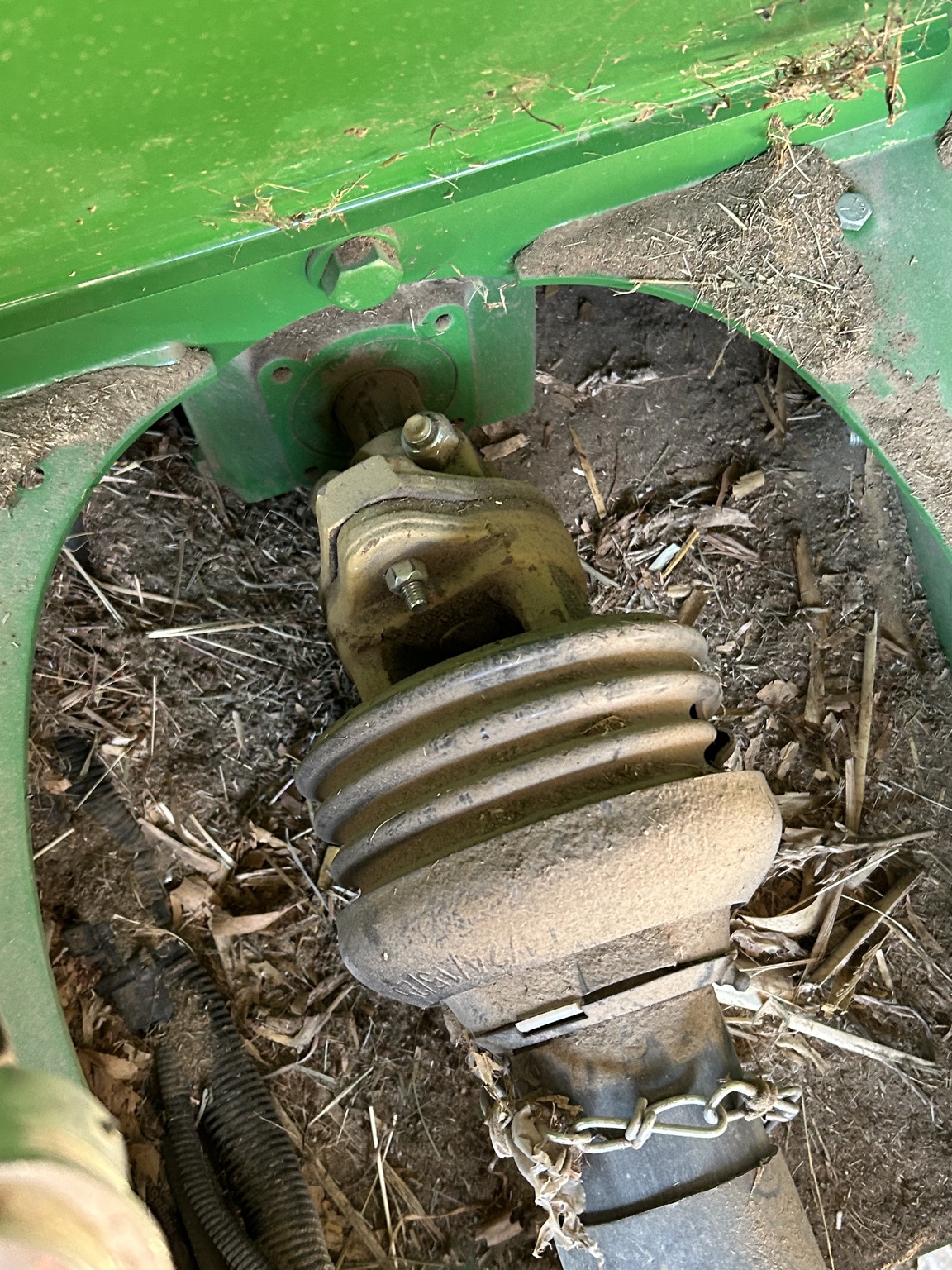  2022 John Deere 450E at Heritage Tractor in Macomb, IL