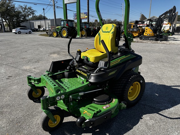 2025 John Deere Z930M