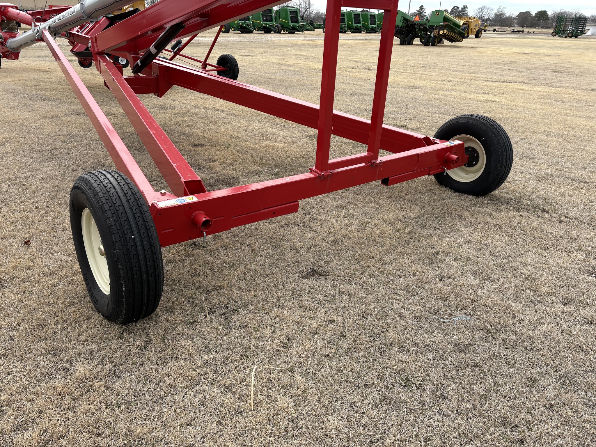 2023 Hutchinson Mayrath HX21083SRH Image 4