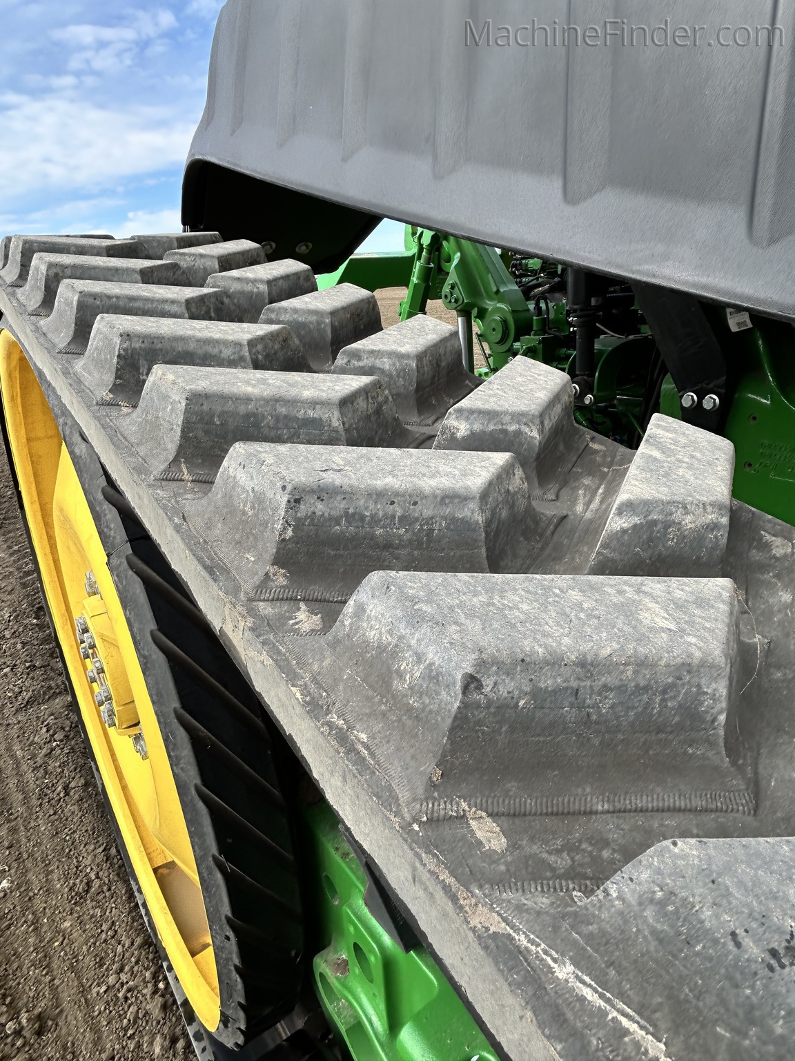 Used 2024 John Deere 8RT 370 Track Tractors at Koenig Equipment in Anna, OH - PhotoXL6