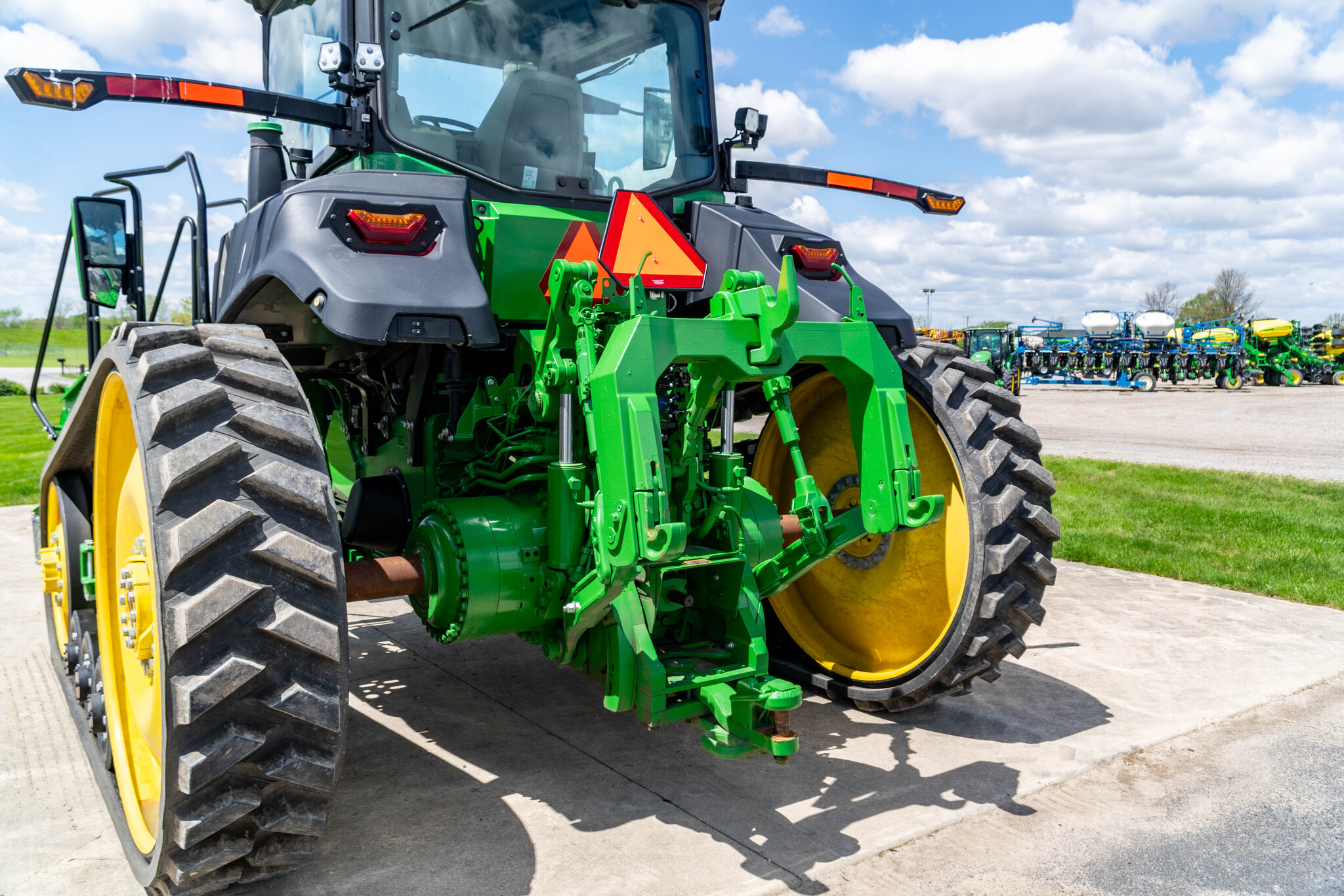 Used 2024 John Deere 8RT 370 Track Tractors at Koenig Equipment in Anna, OH - PhotoXL13