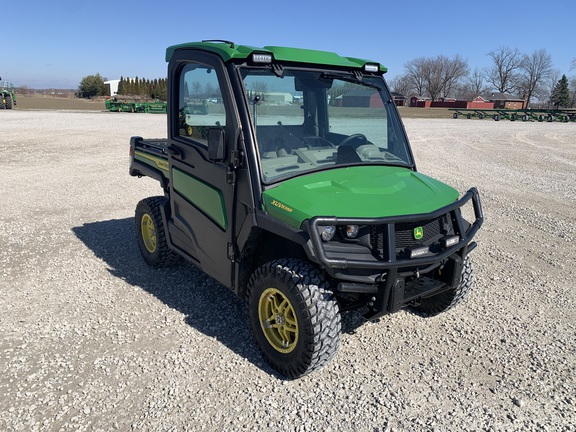 Photo of 2022 John Deere XUV 835R