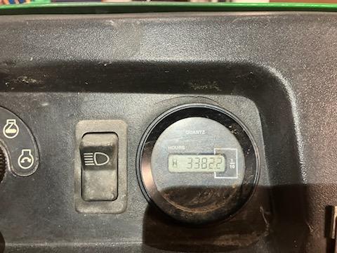 2003 John Deere 4X2 Image 6