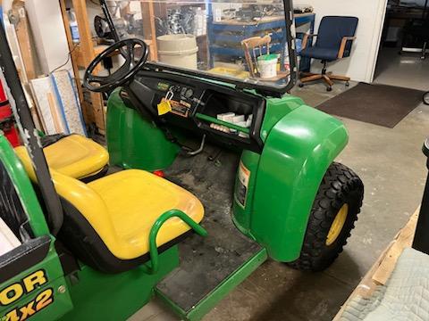 2003 John Deere 4X2 Image 3