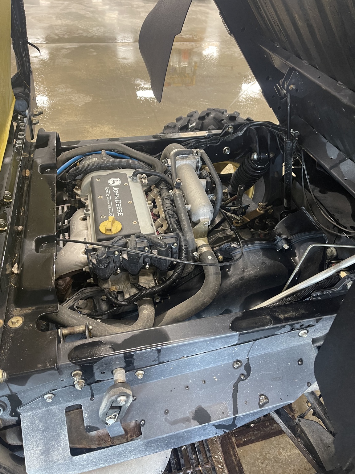 2012 John Deere XUV 825I GREEN Image 15