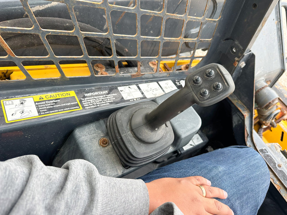 2019 John-Deere 324G