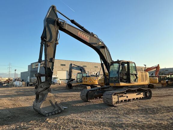 2013 John Deere 290G LC