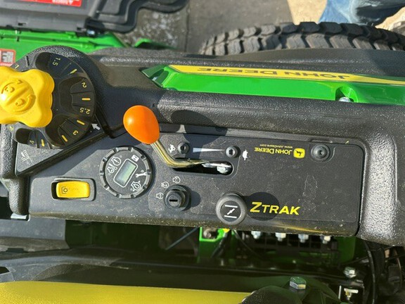 2026 John Deere Z930M-6