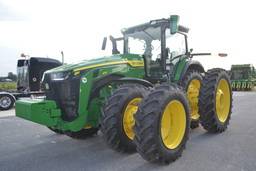 2025 John Deere 8R 370 Photo 2