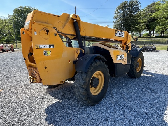 2017 JCB 509-42-4
