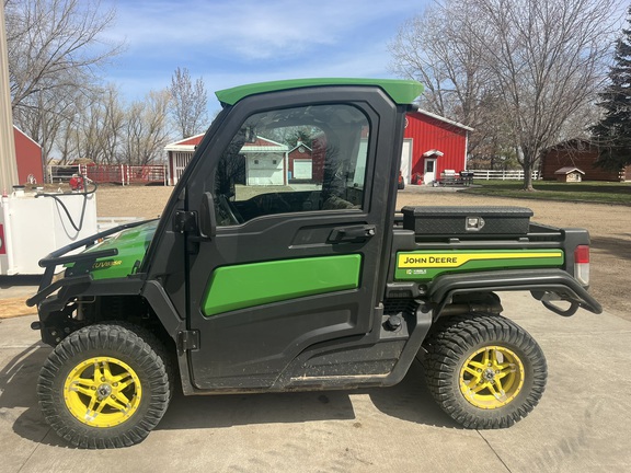  John Deere XUV 835R
