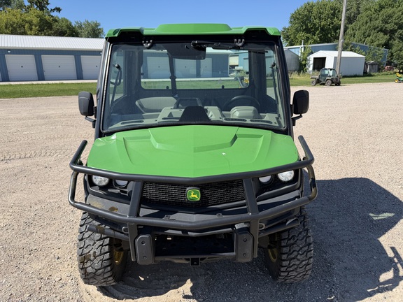 2024 John Deere XUV 835R - Photo8