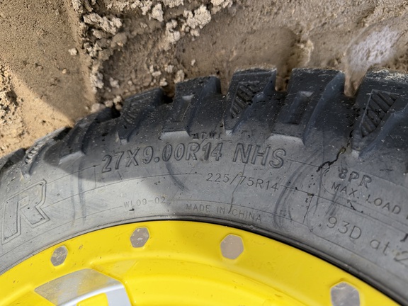 2024 John Deere XUV 835R - Photo9