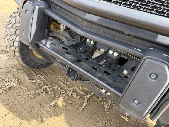 2024 John Deere XUV 835R - Photo17