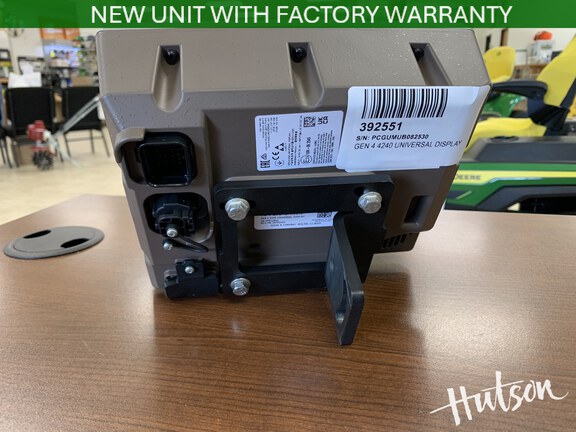 Photo of 2025 John Deere 4240