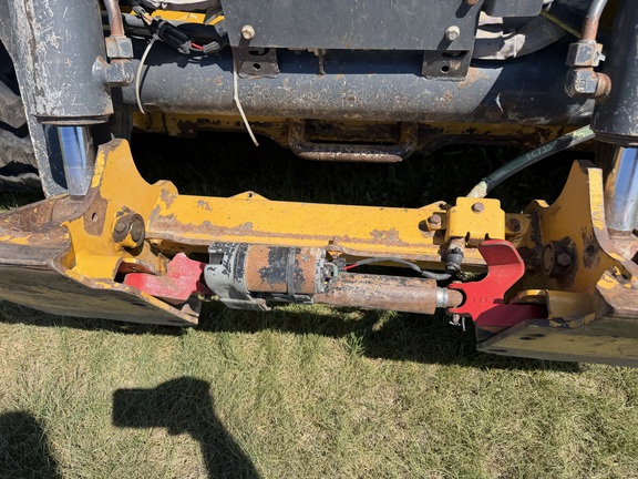 2020 John Deere 333G - Photo19