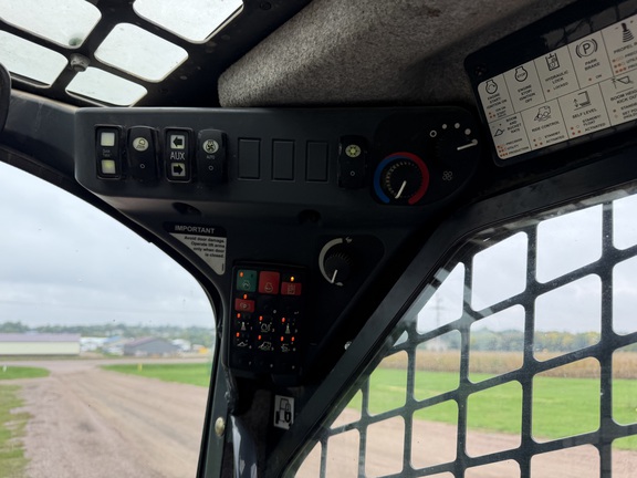 2020 John Deere 333G - Photo25