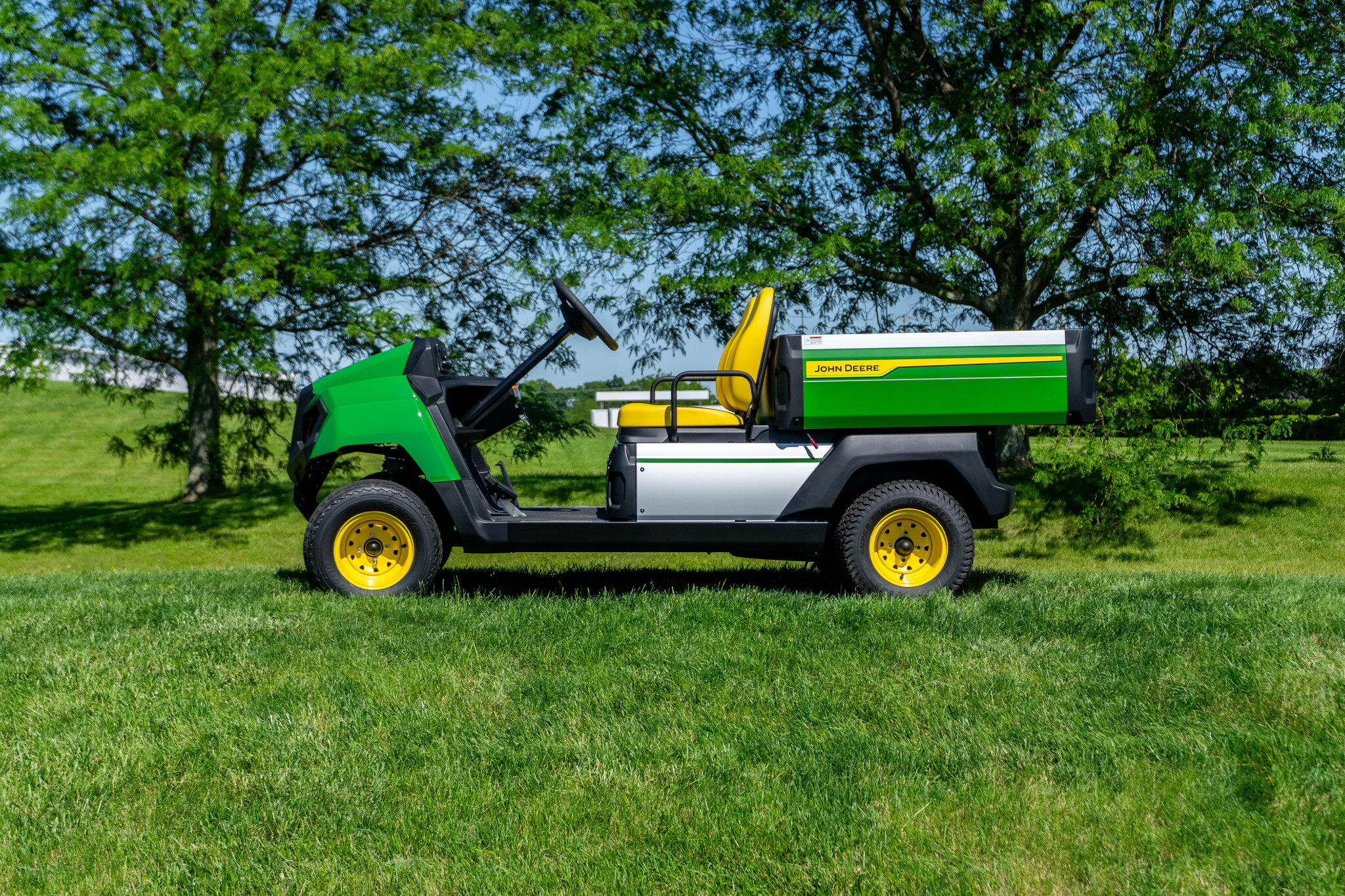 Used 2025 John Deere GS Electric ATVs & Gators at Koenig Equipment in Franklin, IN - PhotoXL1
