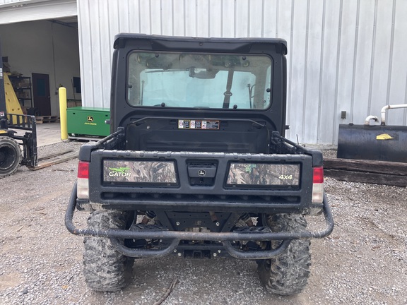 2023 John Deere XUV865R Diesel Premium Cab