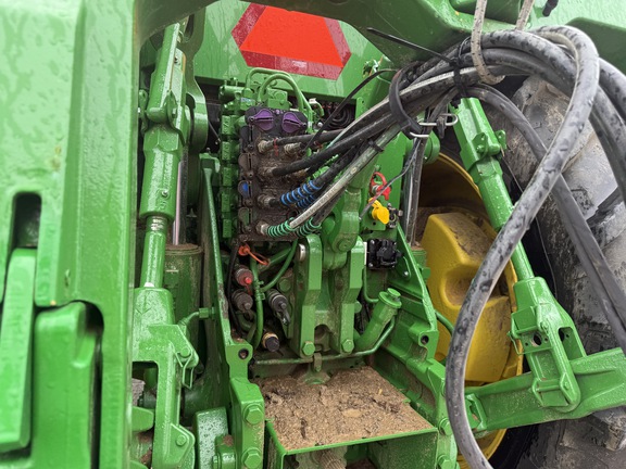 Photo of 2024 John Deere 8R 340