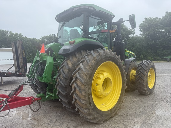 Photo of 2024 John Deere 8R 340