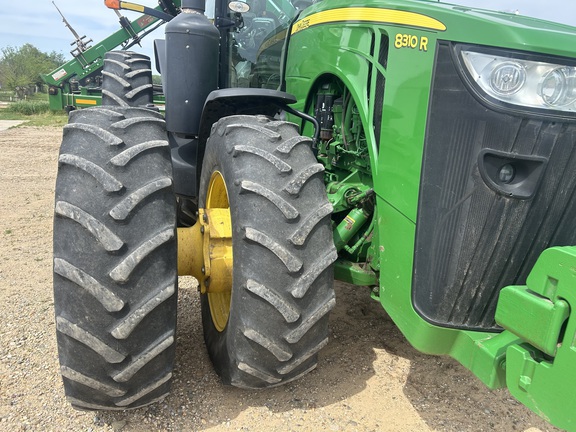 Photo of 2012 John Deere 8310R
