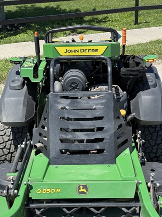2024 John-Deere Q850R