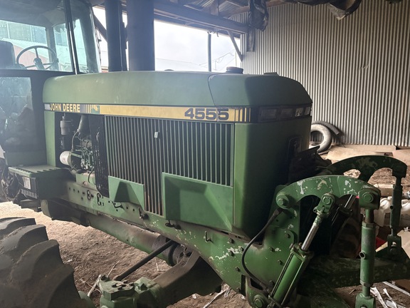 Photo of 1991 John Deere 4555