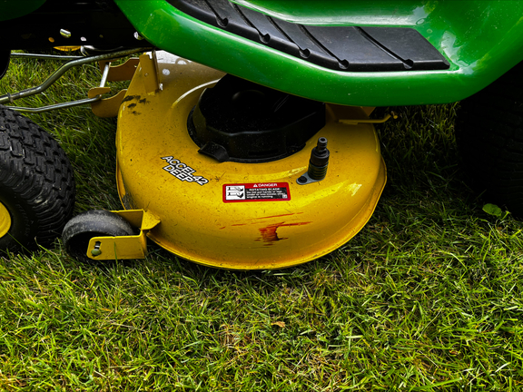 Used 2021 John Deere X350 Lawn & Garden Tractors at Koenig Equipment in Tipp City, OH - Photo8