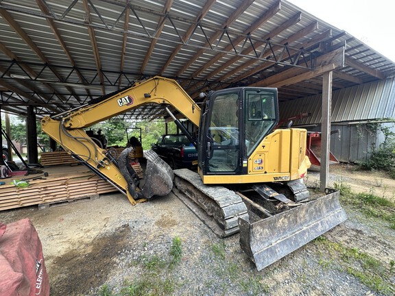 2022 CAT 3075
