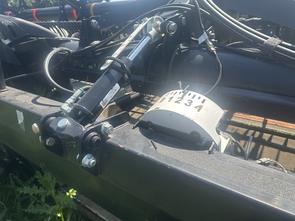 Used 2018 MacDon FD140 Combine Platforms at Horizon Ag & Turf in Lloydminster, AB - Photo6