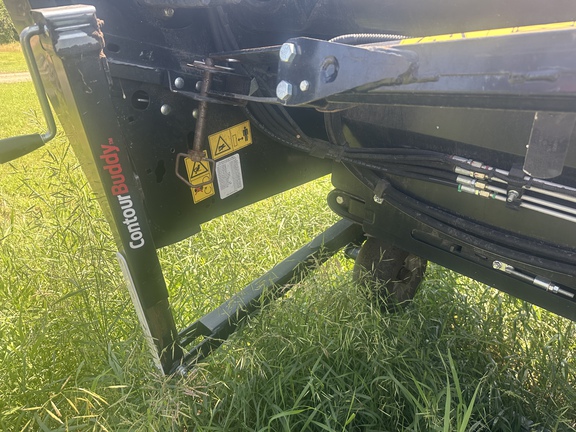 Used 2018 MacDon FD140 Combine Platforms at Horizon Ag & Turf in Lloydminster, AB - Photo9