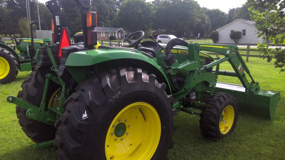 2026 John Deere 4044M