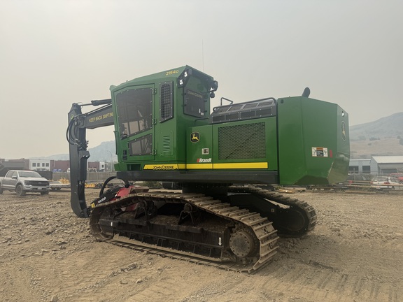2023 John Deere 2154G
