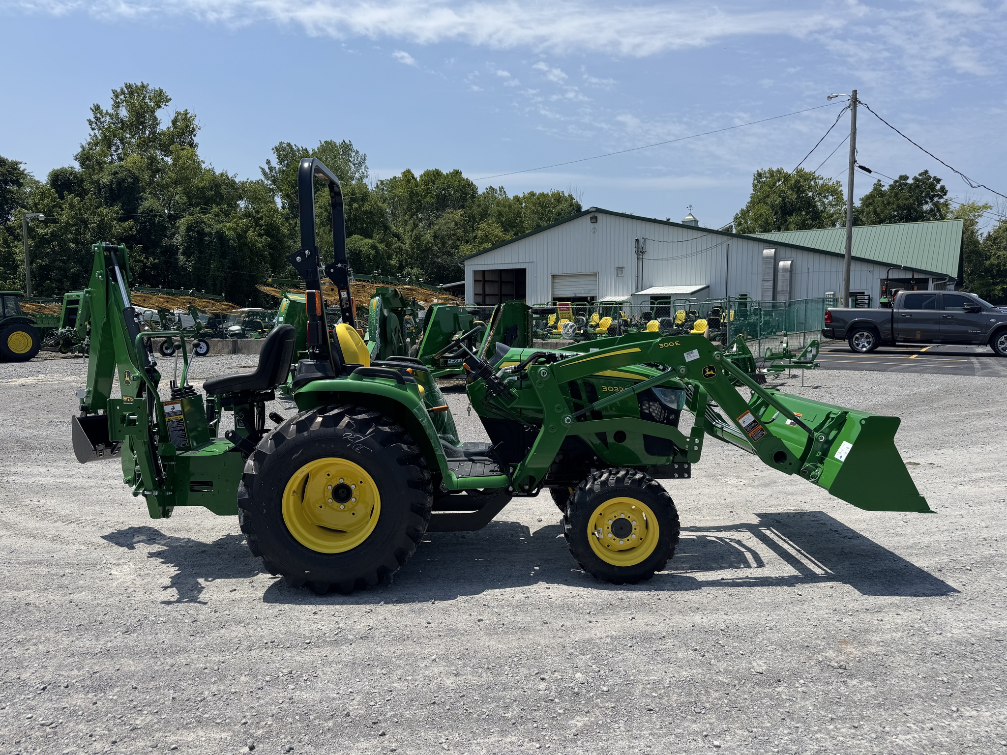 2026 John Deere 3032E