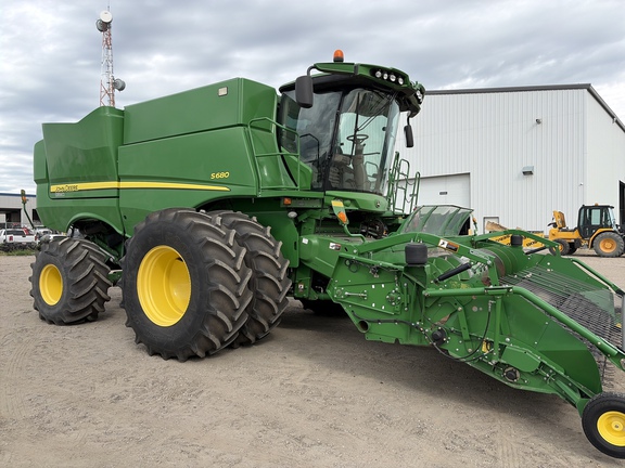 Used 2014 John Deere S680 Combines at Horizon Ag & Turf in Edmonton West, AB - Photo2