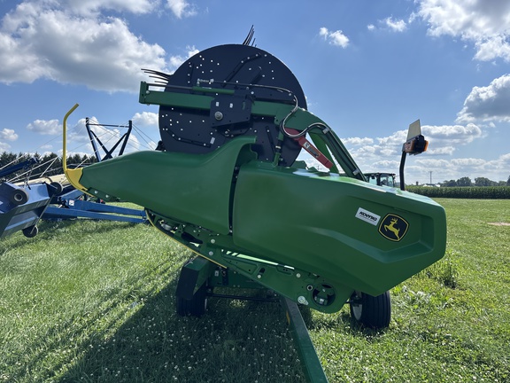 Used 2026 John Deere RDF 40 Combine Platforms at Koenig Equipment in Urbana, OH - Photo7