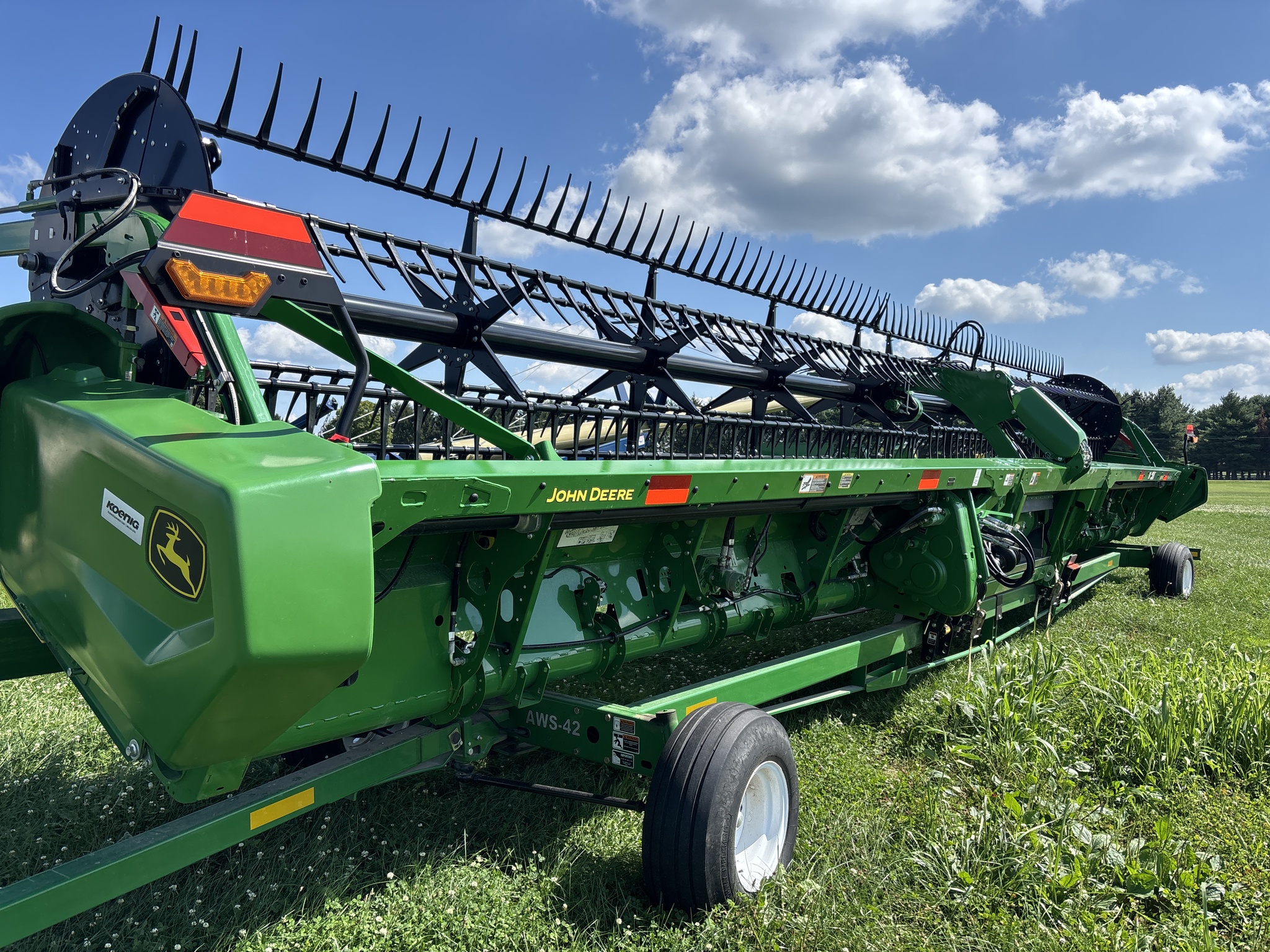 Used 2026 John Deere RDF 40 Combine Platforms at Koenig Equipment in Urbana, OH - PhotoXL9