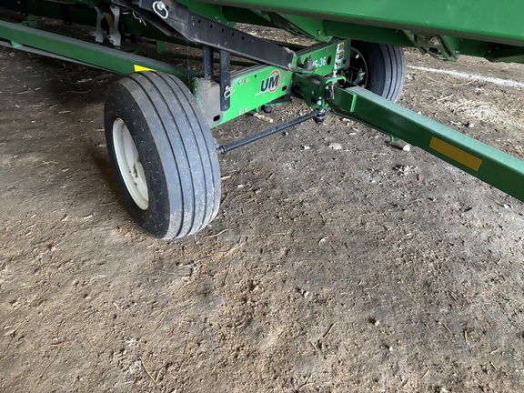 Used 2018 Unverferth AWS-36 Header carts at Koenig Equipment in Oxford, OH - Photo2