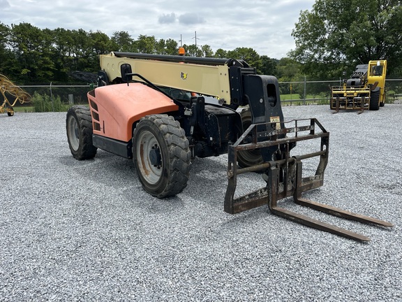 2016 JLG 642-6