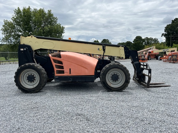 2016 JLG 642-5