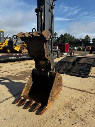 2021 John Deere 135G