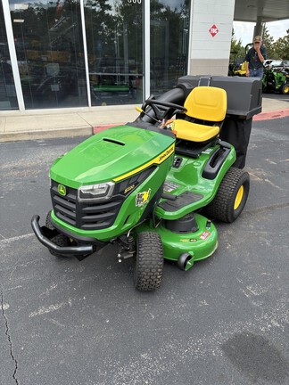 0 John Deere S220-2