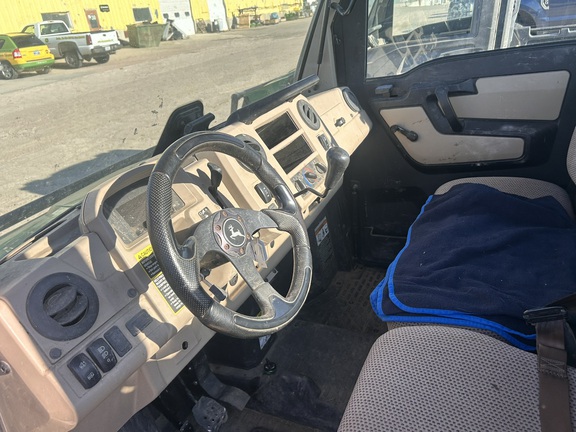2018 John Deere XUV 835R (7th thumbnail)