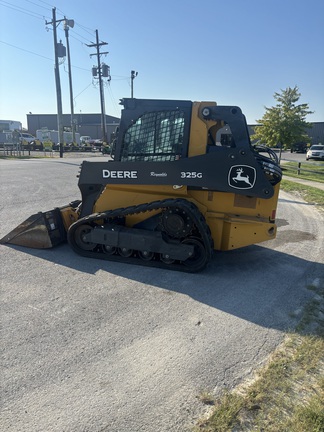 2023 John-Deere 325G
