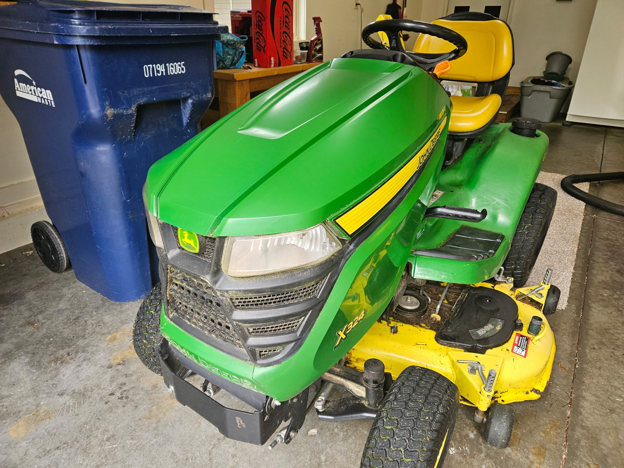 2015 John Deere X324