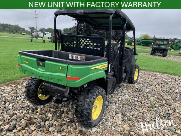Photo of 2026 John Deere XUV 590M S4