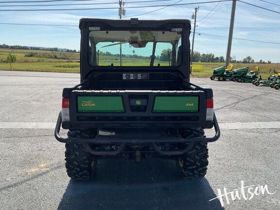 Photo of 2022 John Deere XUV 835M