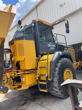 2024 John Deere 410 P