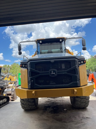 Photo of 2024 John Deere 410 P